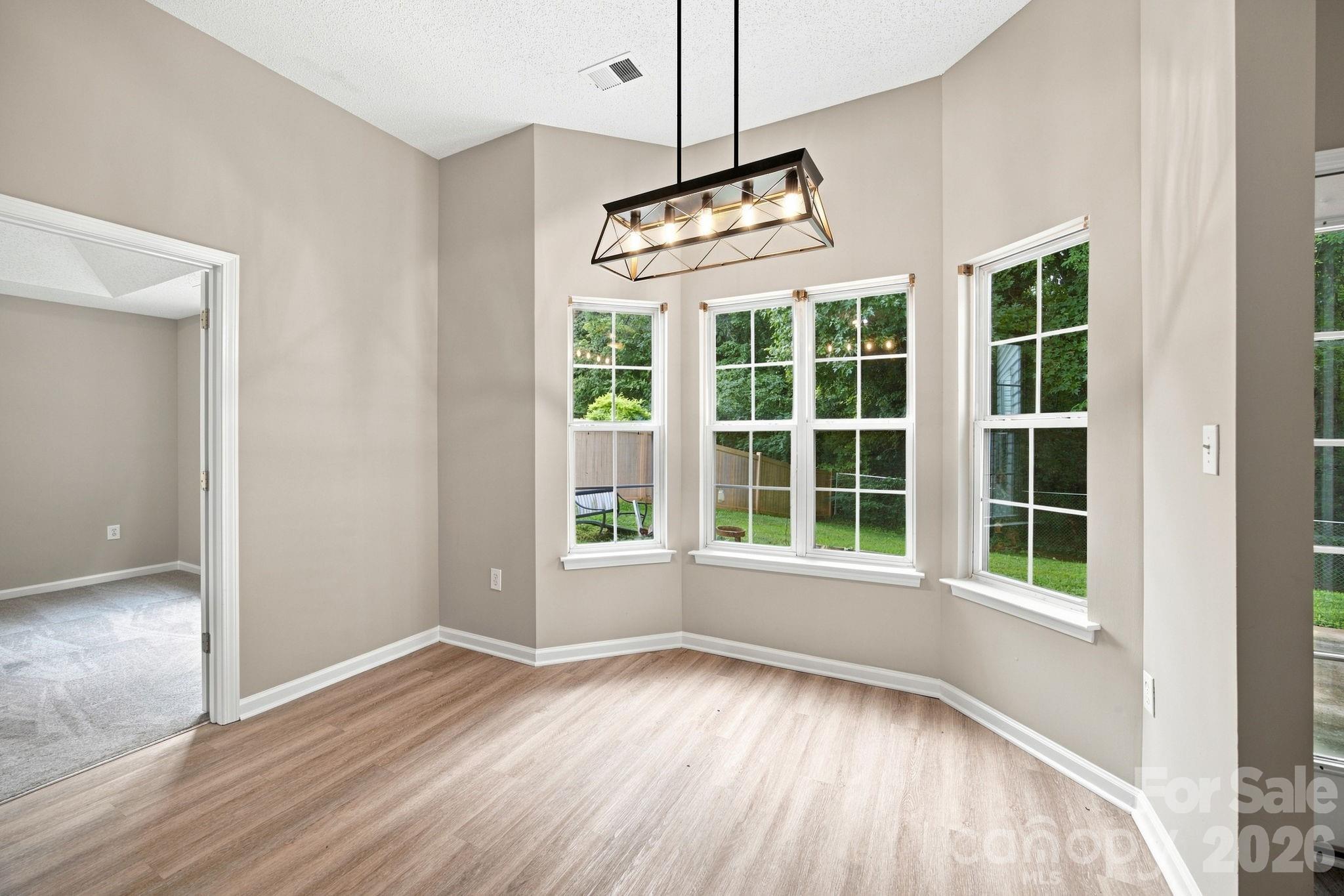 7632 Free Bird Avenue — Charlotte