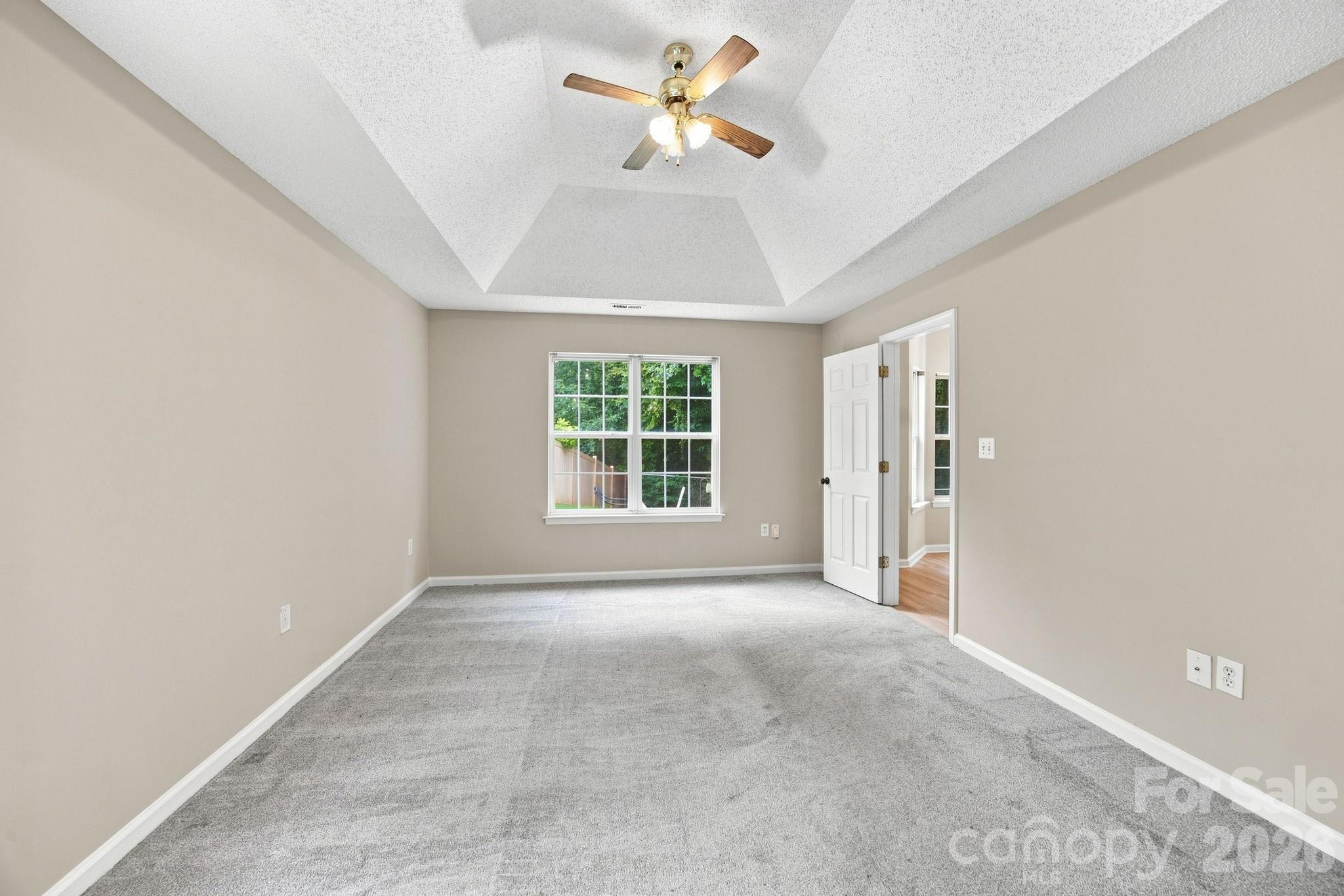7632 Free Bird Avenue — Charlotte