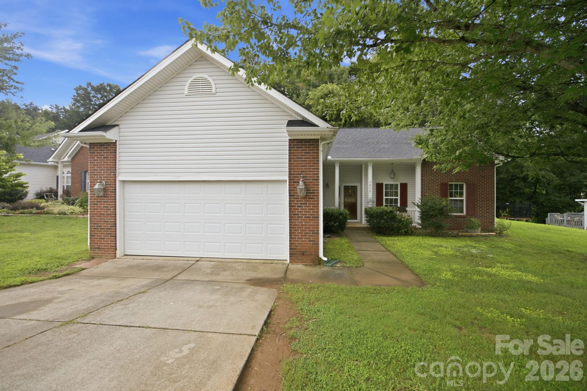 7632 Free Bird Avenue — Charlotte