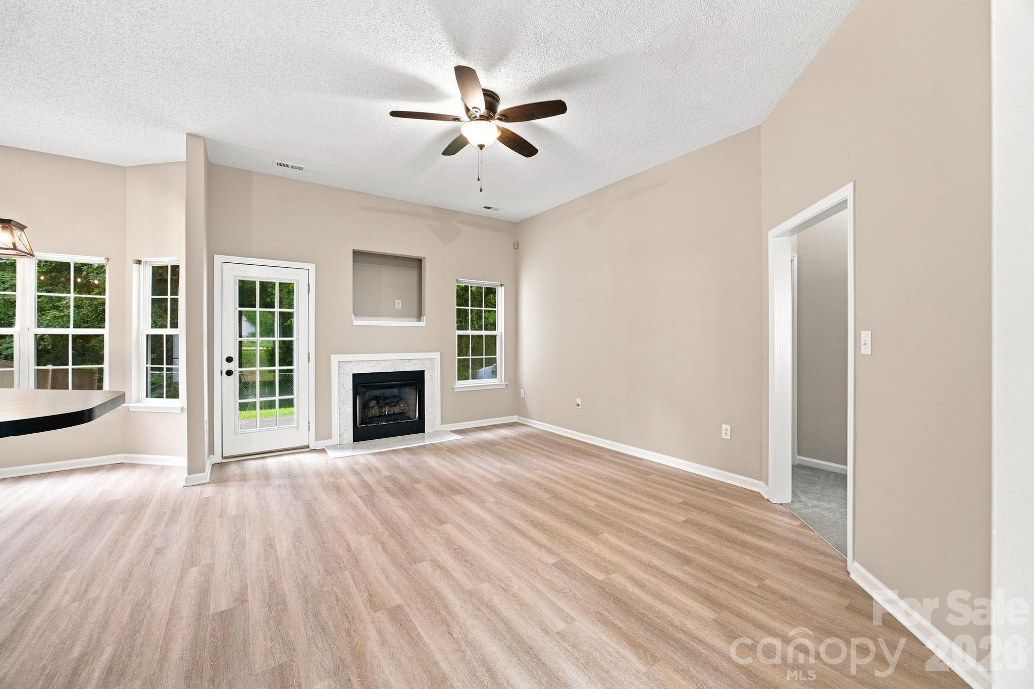 7632 Free Bird Avenue — Charlotte