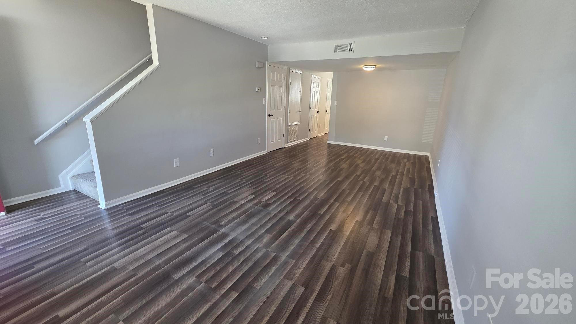 7906 Oak Meadow Court — Charlotte