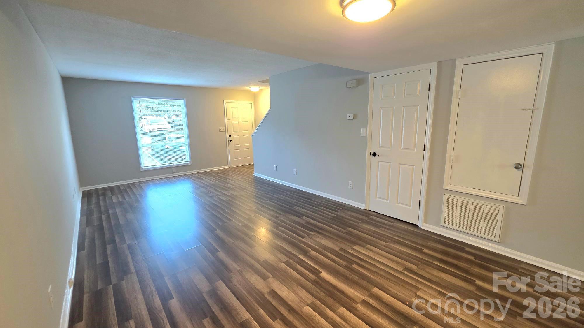 7906 Oak Meadow Court — Charlotte
