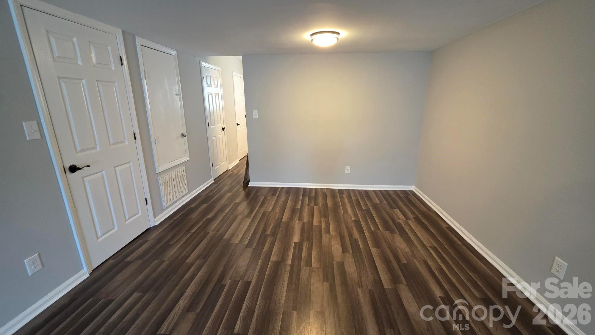 7906 Oak Meadow Court — Charlotte