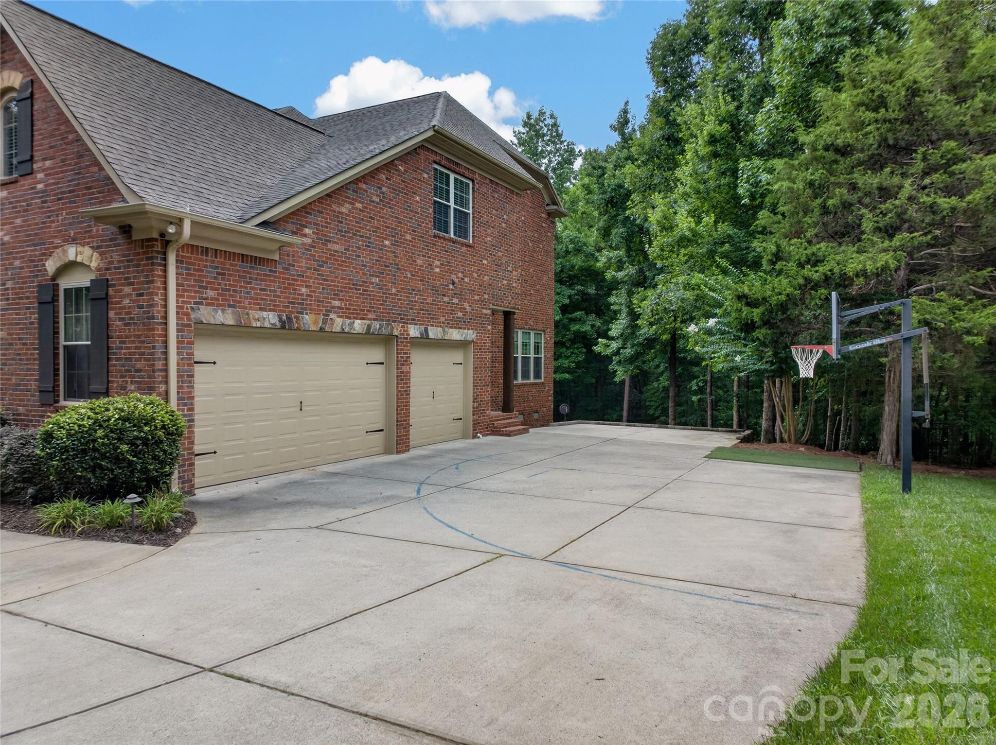 1504 Waybridge Way — Weddington