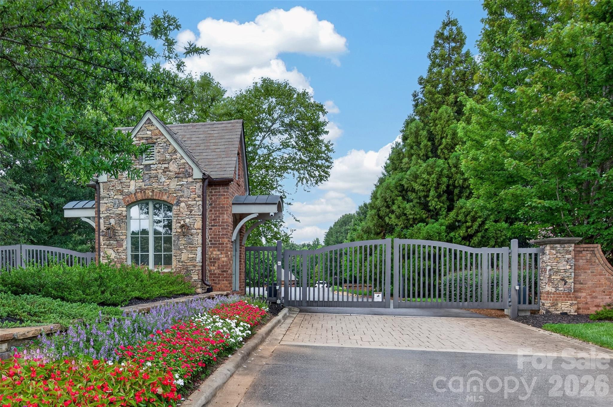 1504 Waybridge Way — Weddington