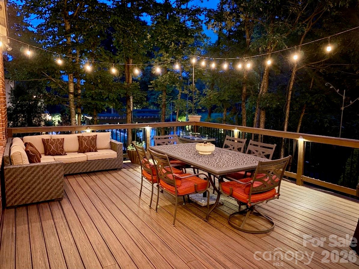 1504 Waybridge Way — Weddington