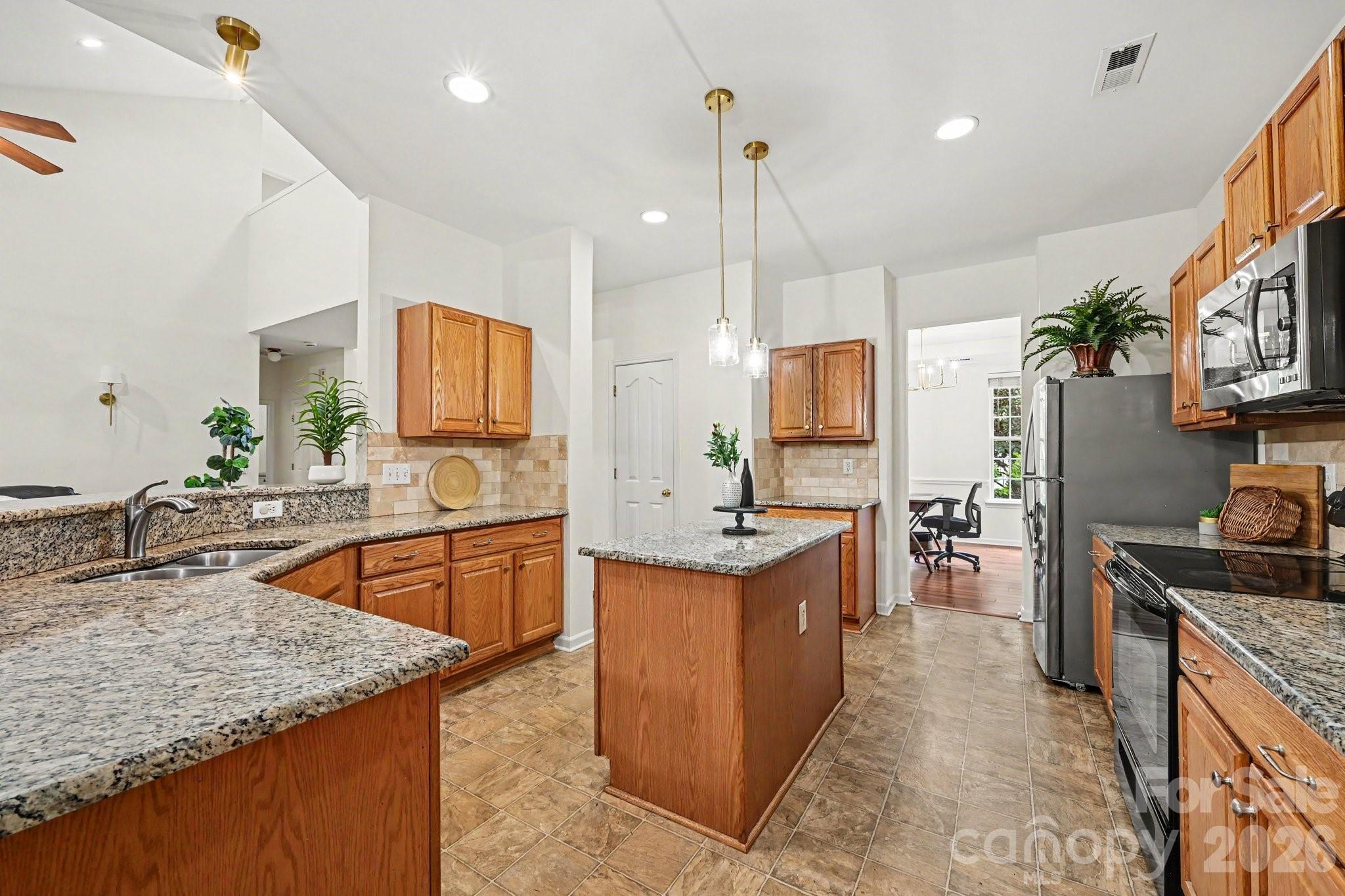 17224 Overstone Court — Charlotte