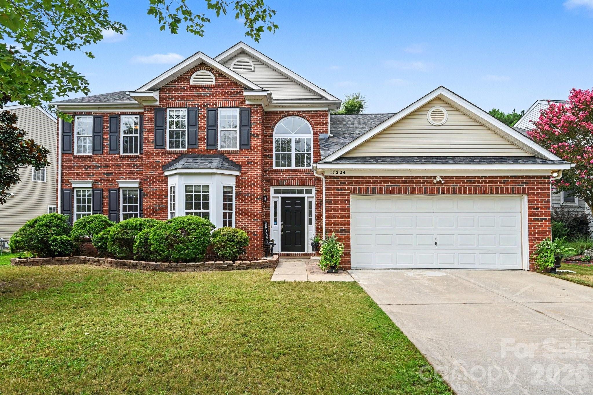 17224 Overstone Court — Charlotte
