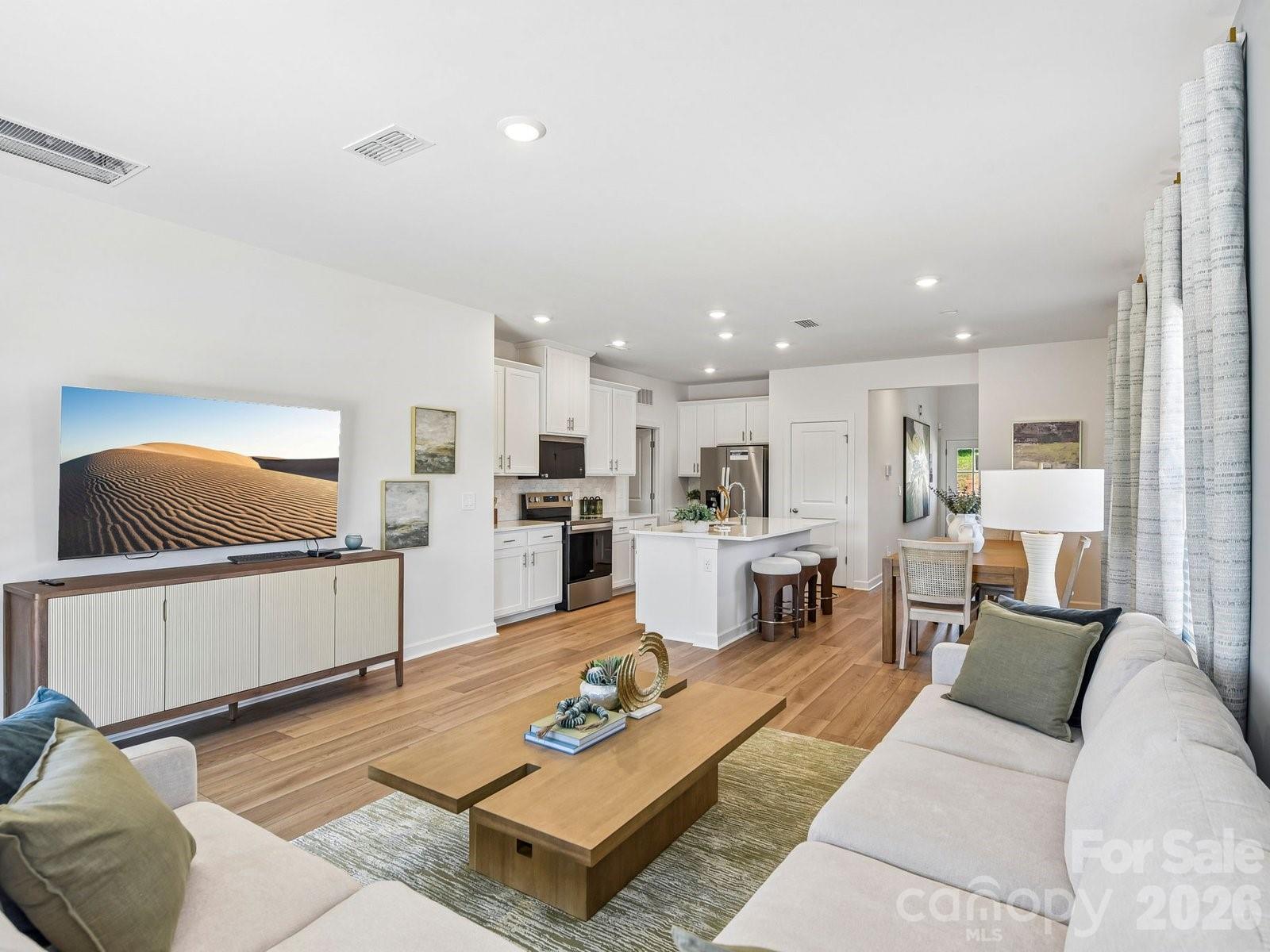 3050 14th Avenue NE — Conover