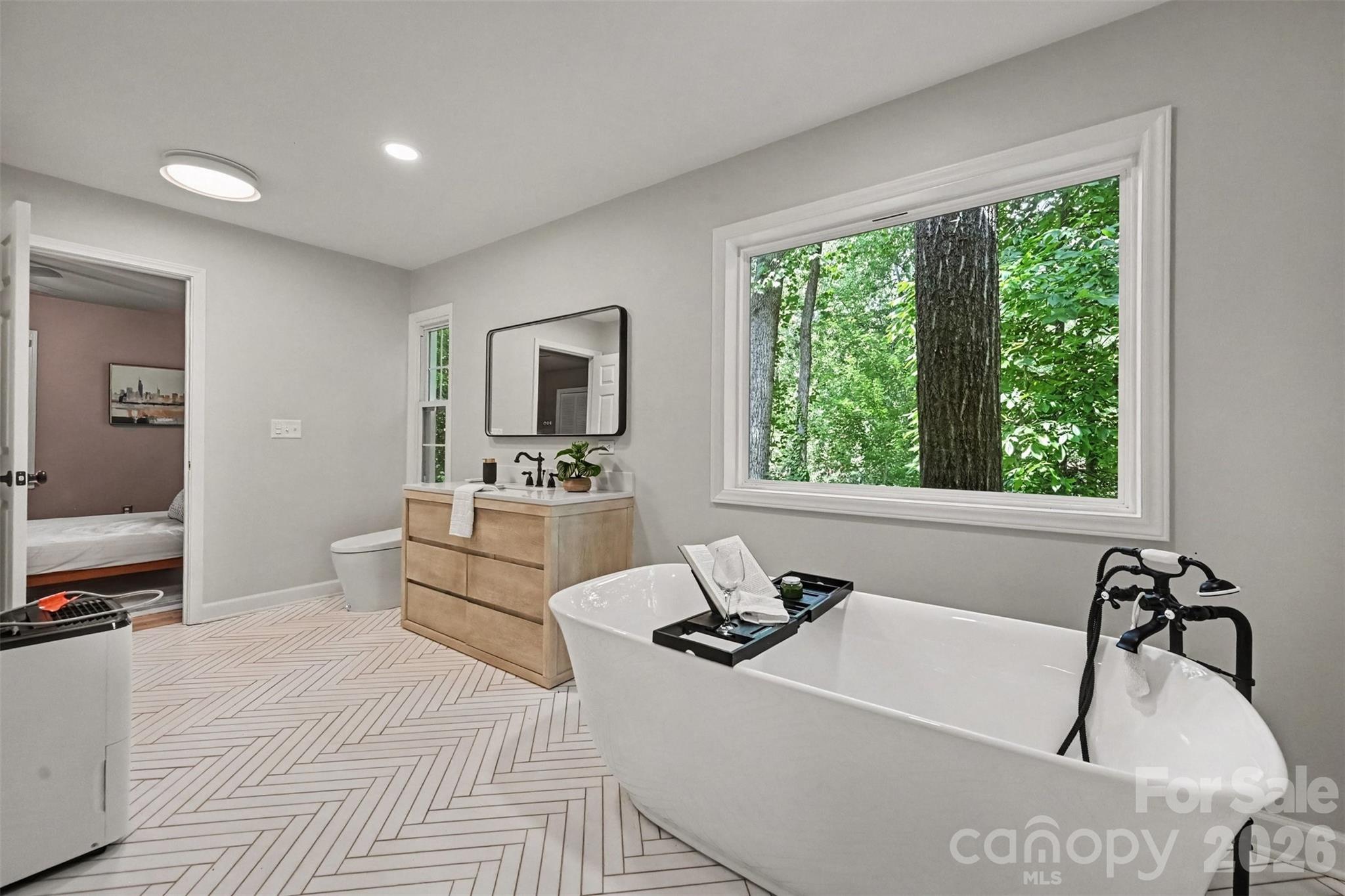 4242 Garvin Drive — Charlotte