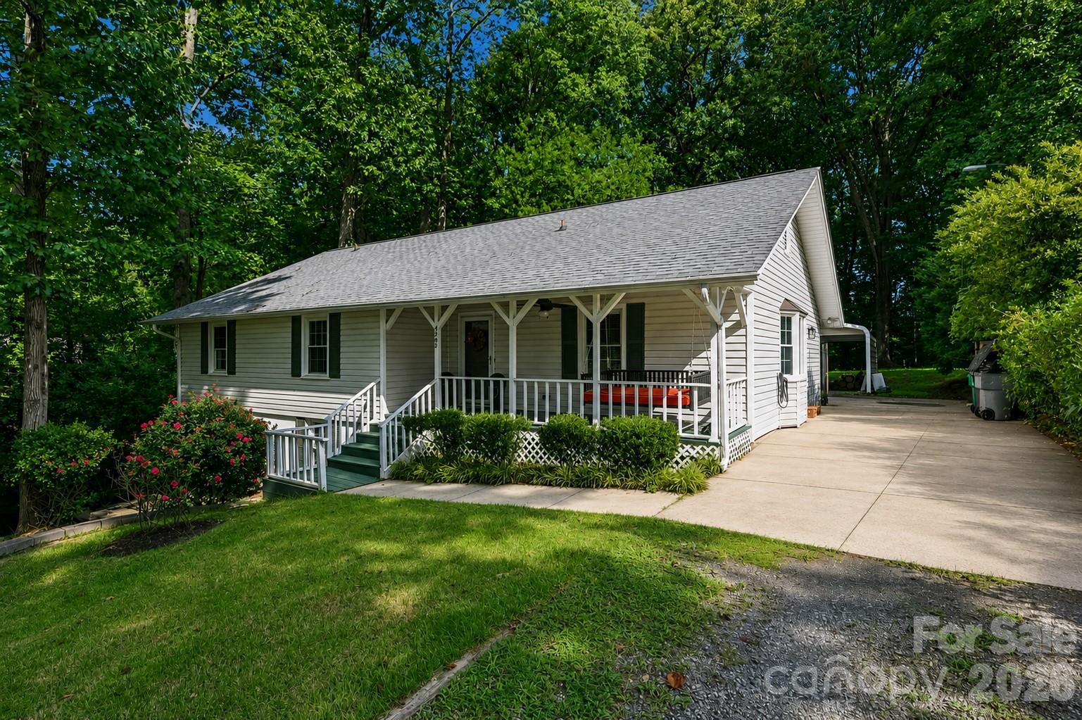 4242 Garvin Drive — Charlotte