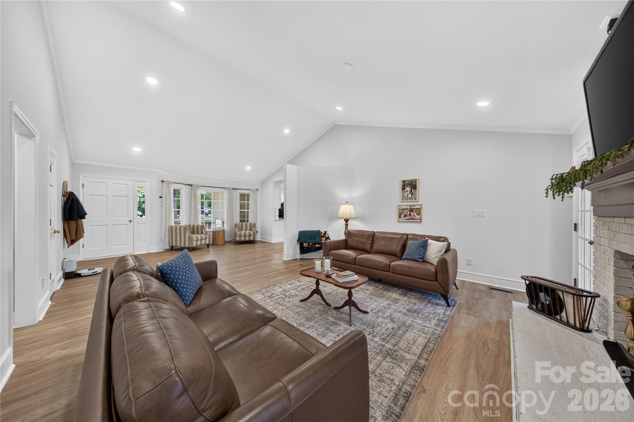 2721 Tara Drive — Monroe