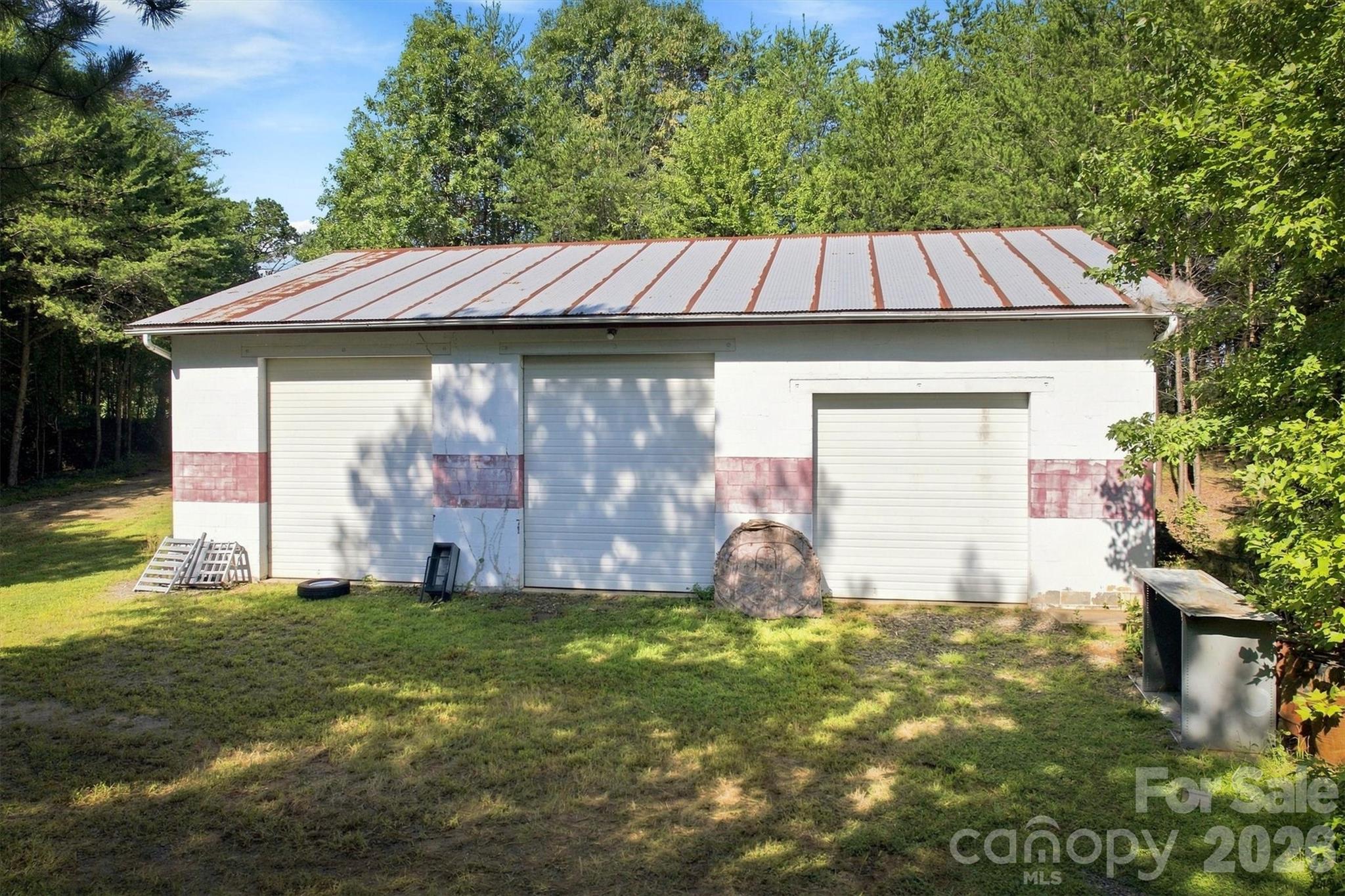 5158 Bob Farr Drive — Morganton