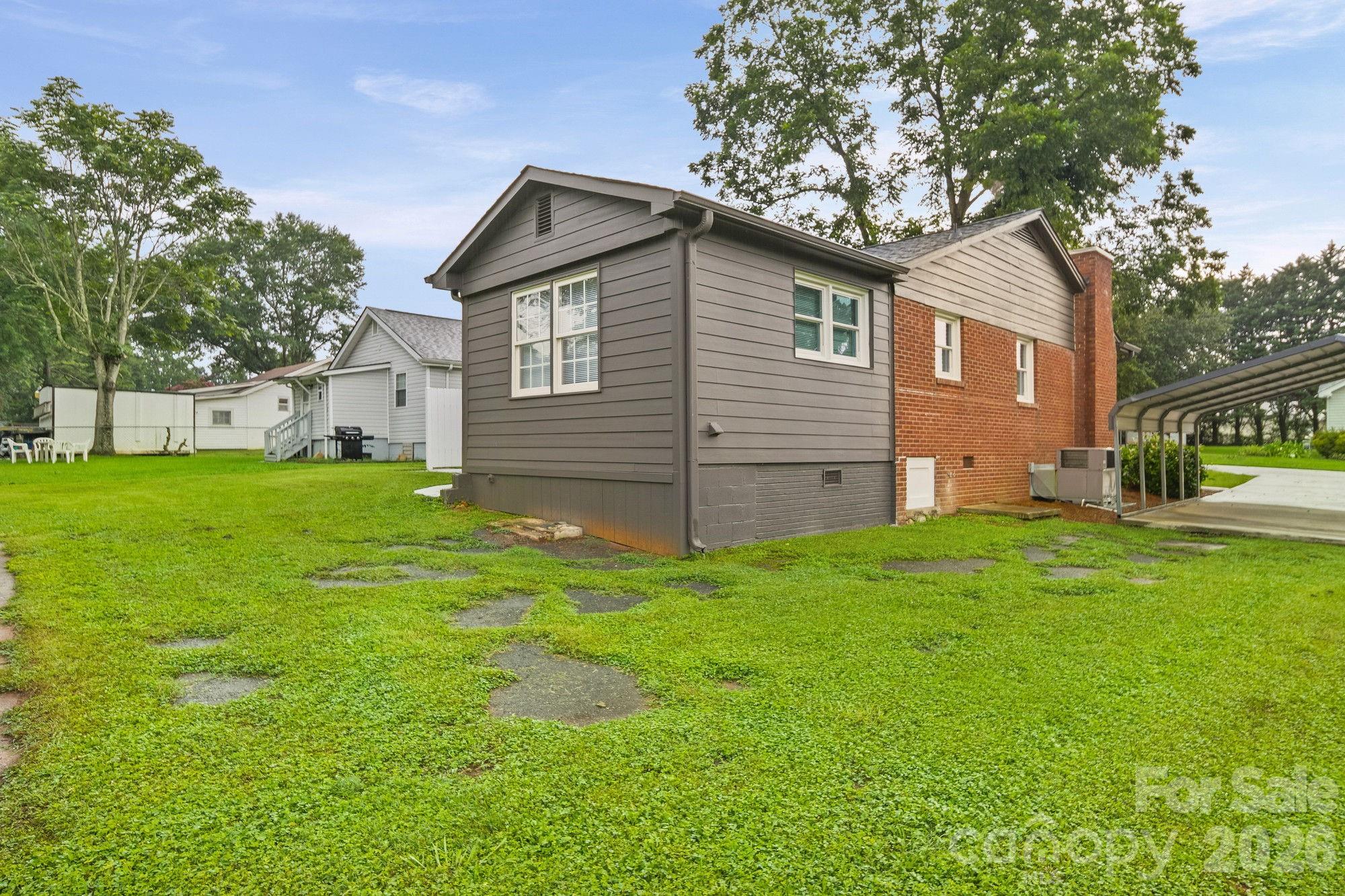 304 Ford Street — Cramerton