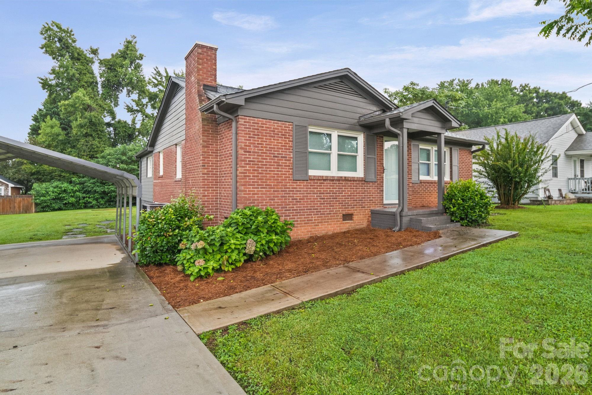 304 Ford Street — Cramerton