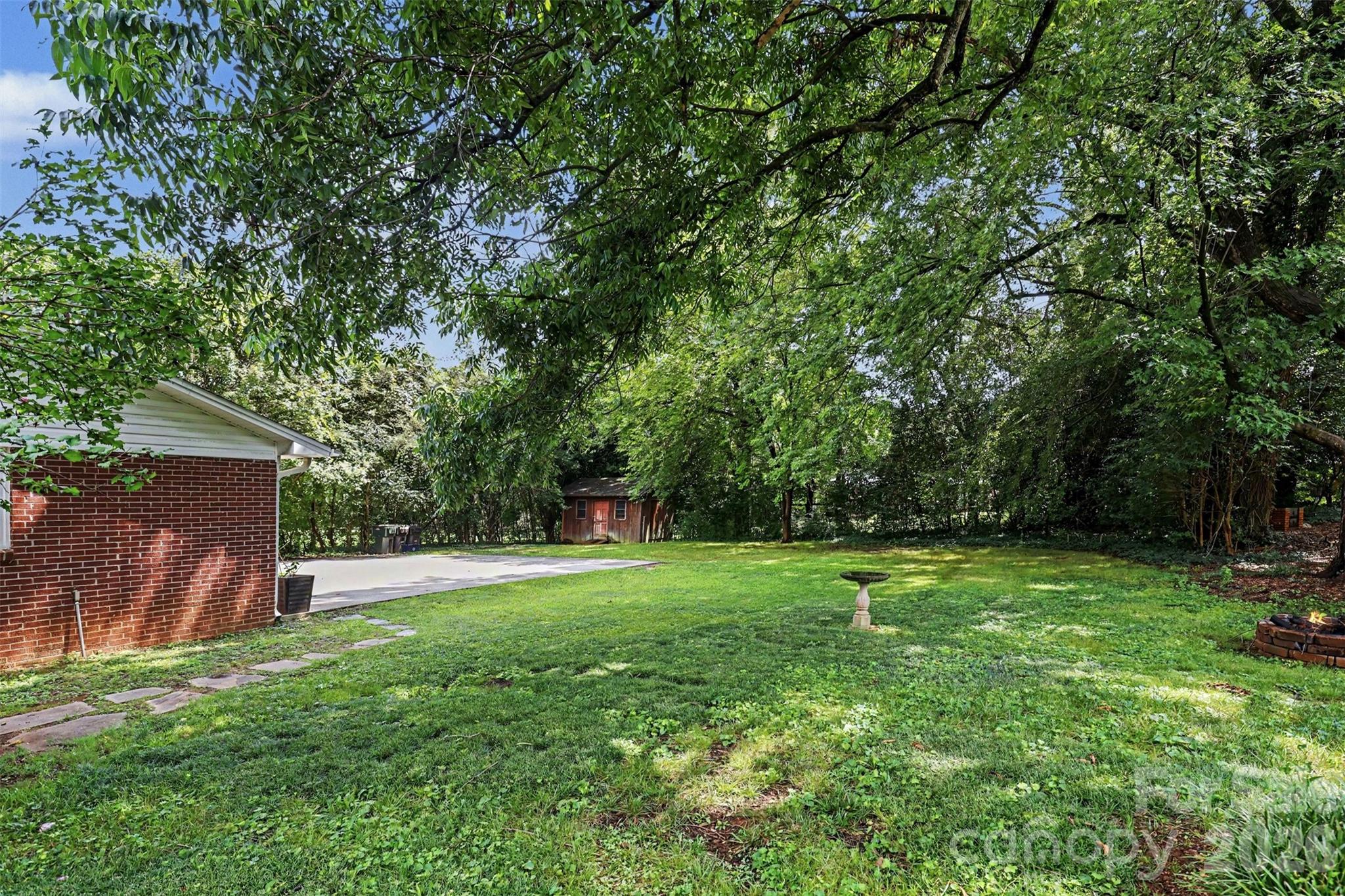 1819 Lumpkin Circle — Rock Hill