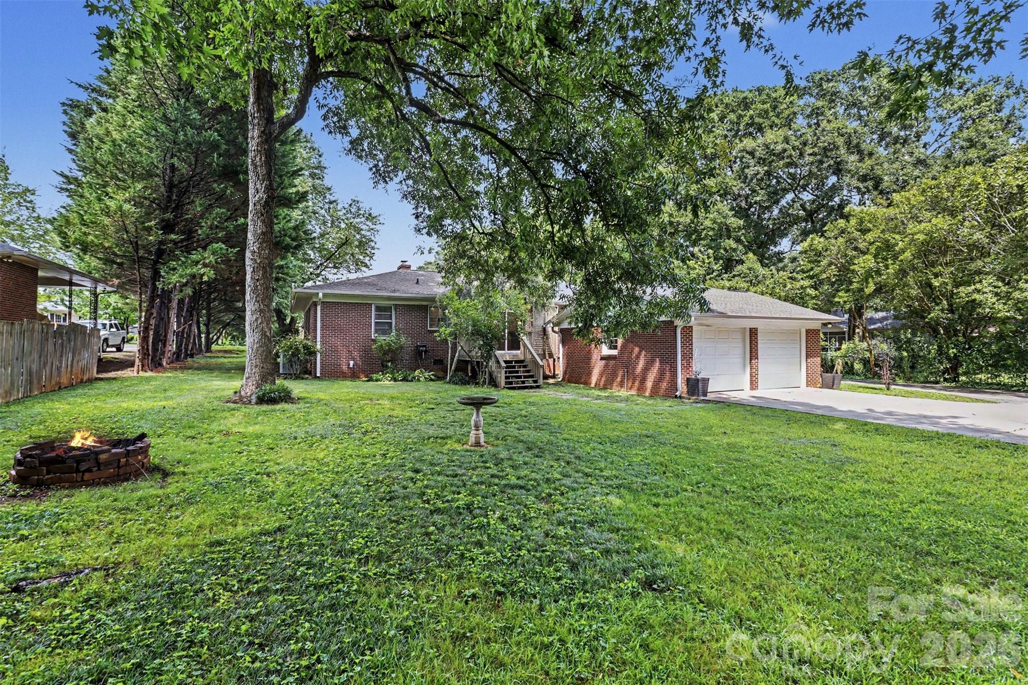 1819 Lumpkin Circle — Rock Hill