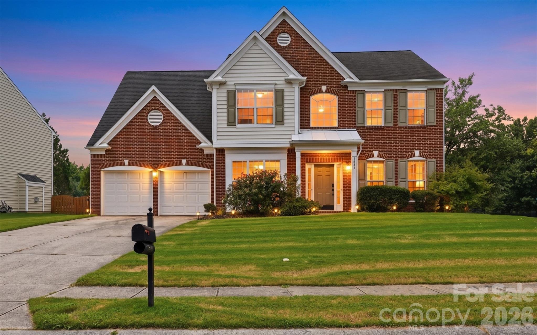 7633 Rathburn Lane — Charlotte