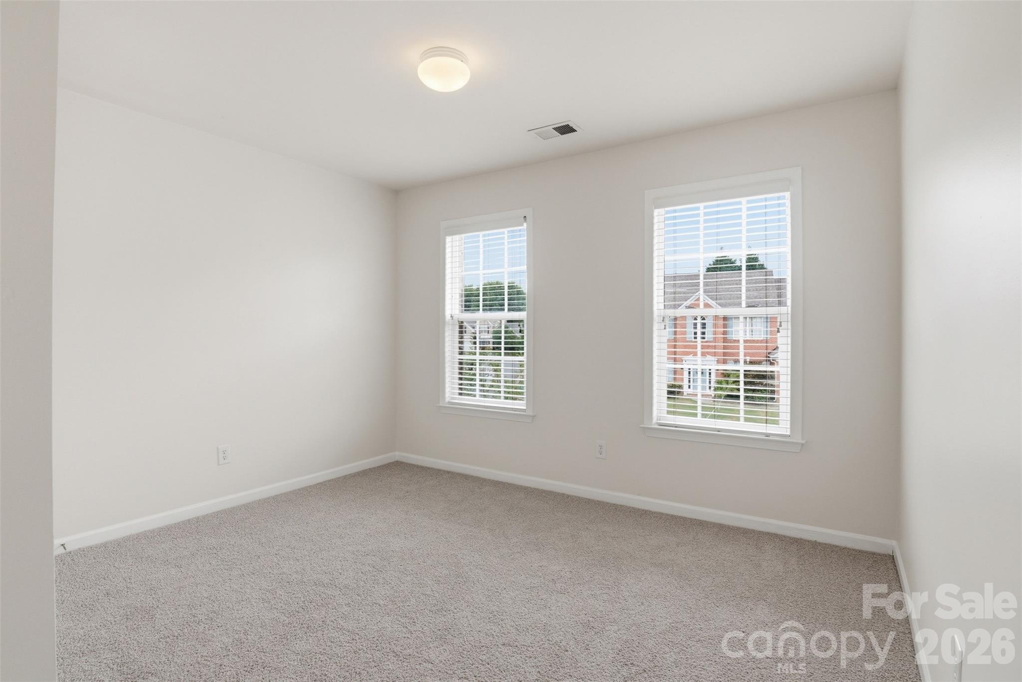 7633 Rathburn Lane — Charlotte