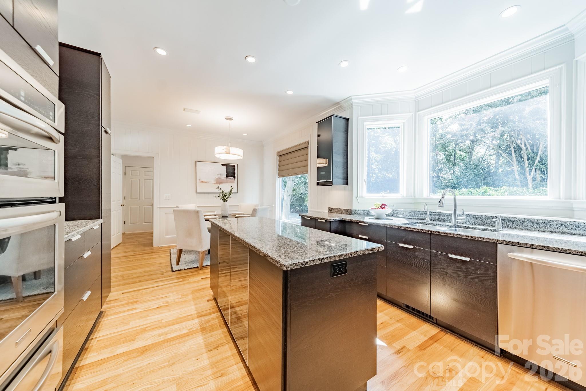 304 S Canterbury Road — Charlotte