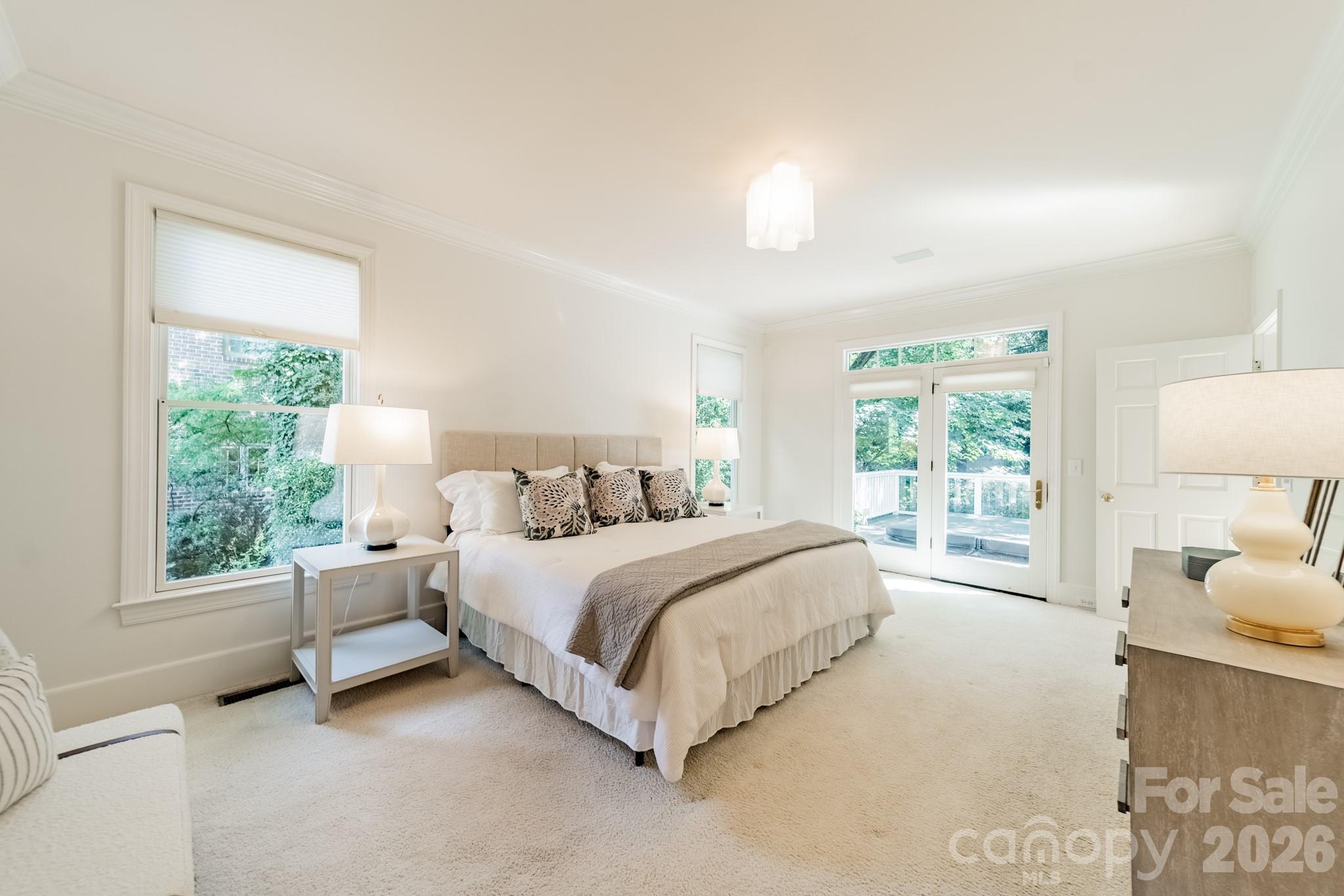 304 S Canterbury Road — Charlotte