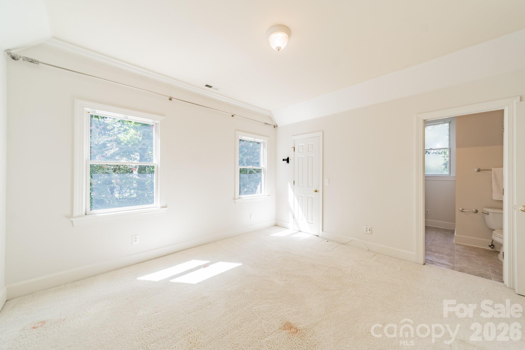 304 S Canterbury Road — Charlotte