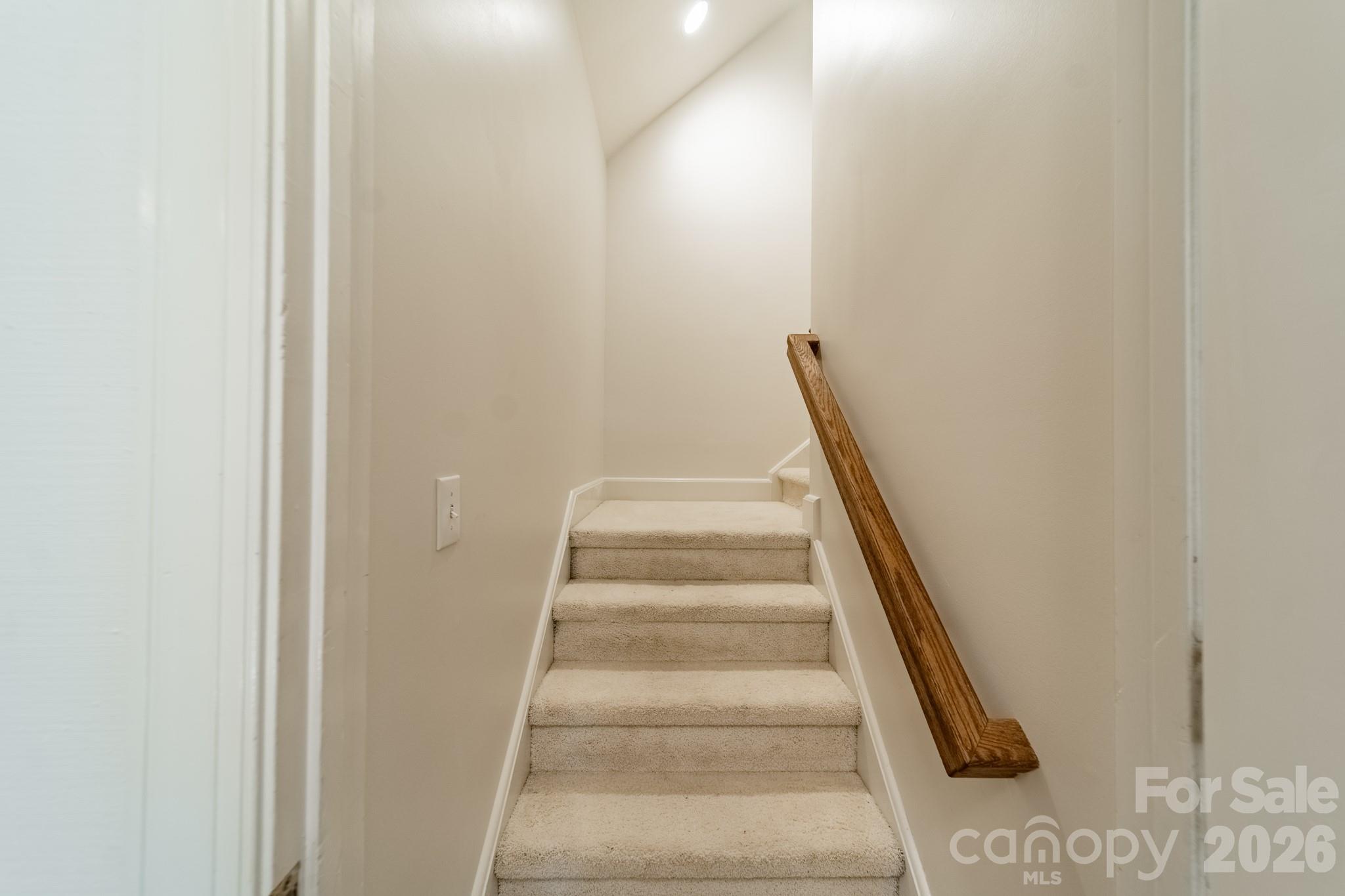 304 S Canterbury Road — Charlotte