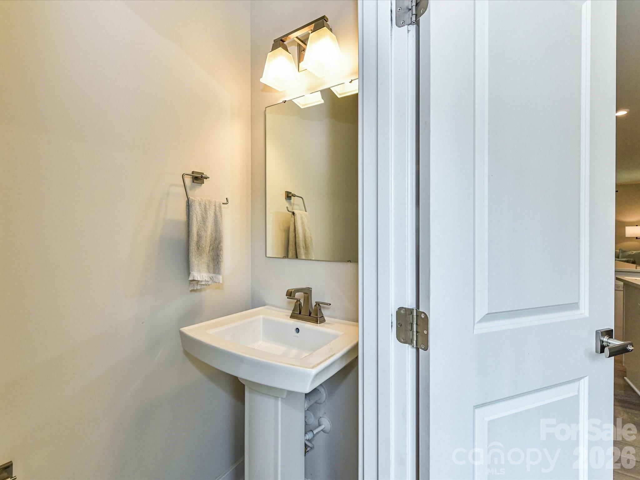 408 Tristram Lane — Charlotte