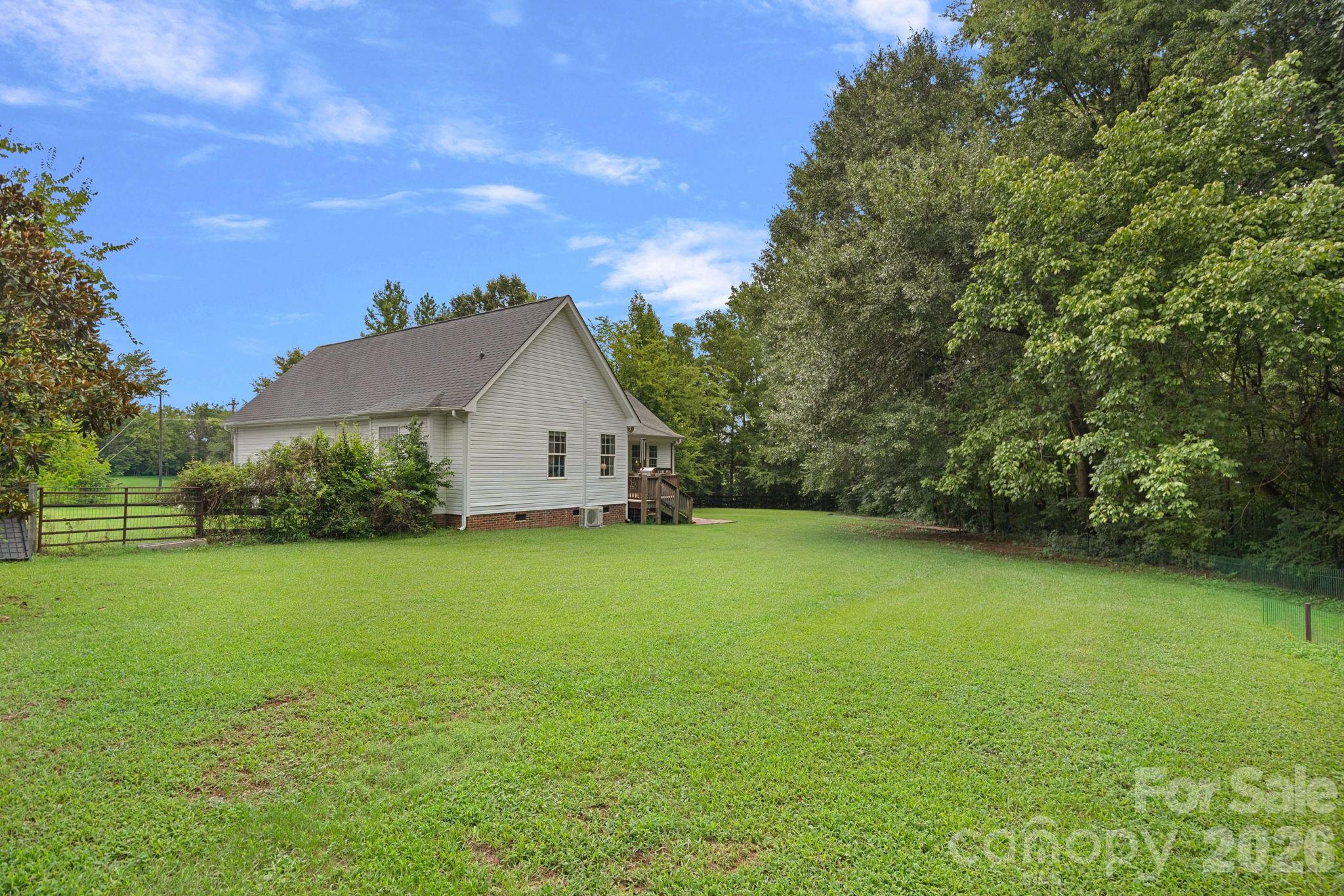 9801 Joe Kerr Road — Waxhaw