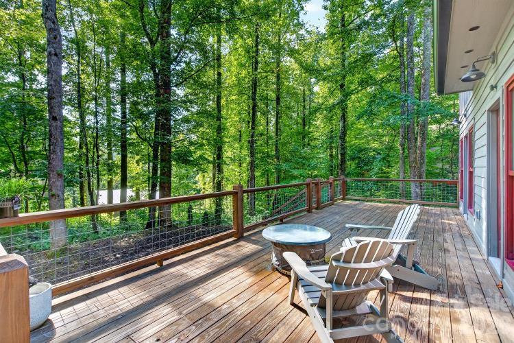 43 Clinchfield Gap Road — Marion