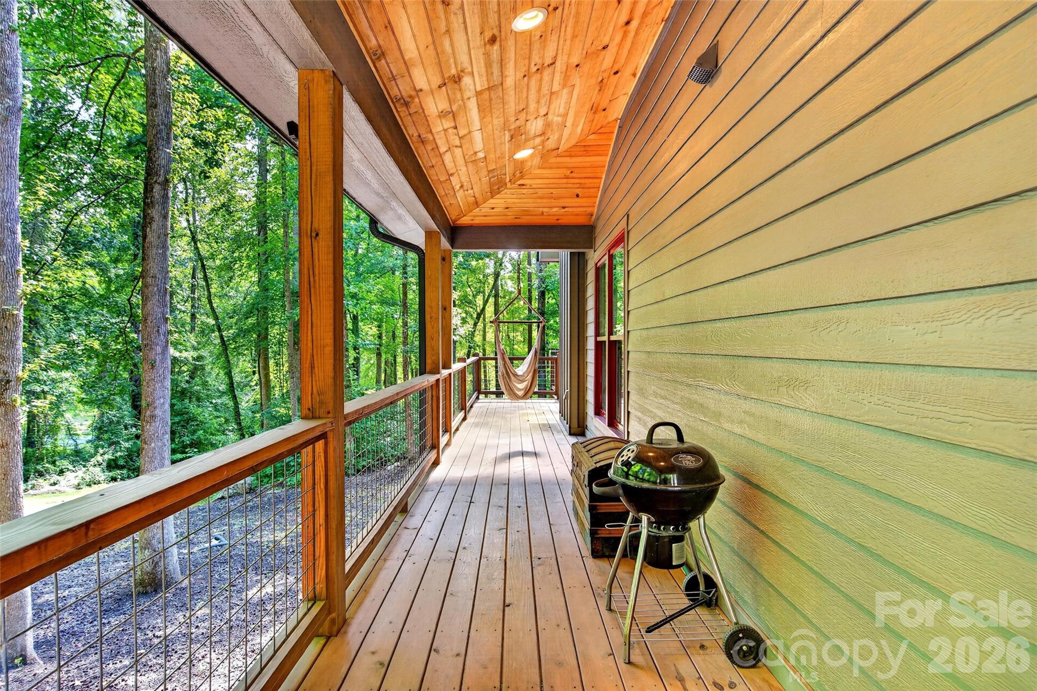 43 Clinchfield Gap Road — Marion