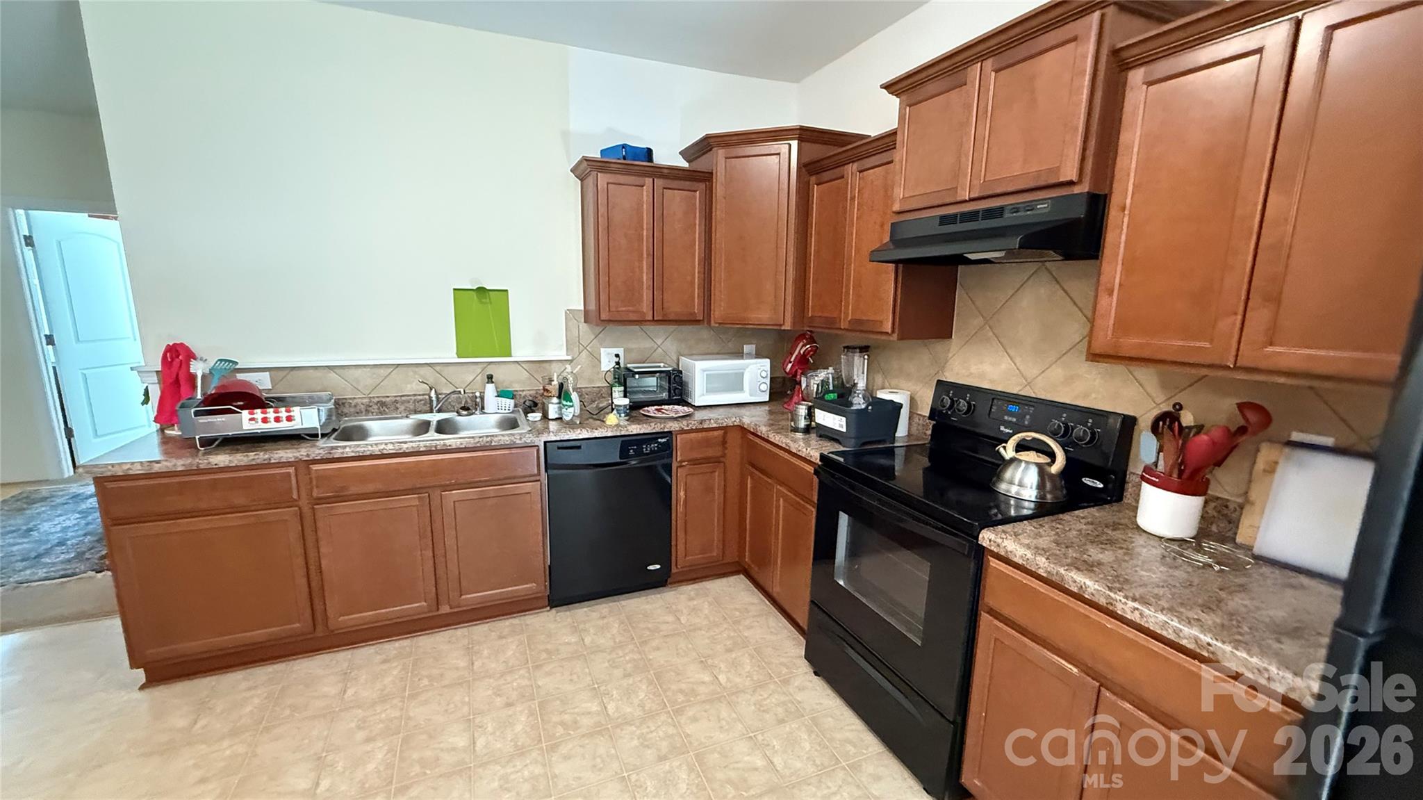 7736 Ponderosa Lane — Charlotte