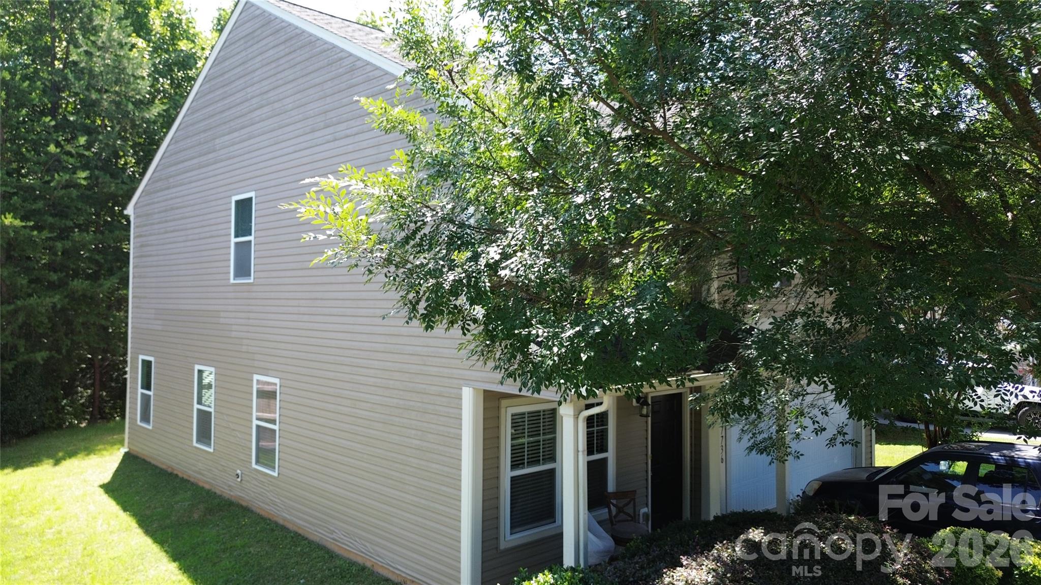 7736 Ponderosa Lane — Charlotte