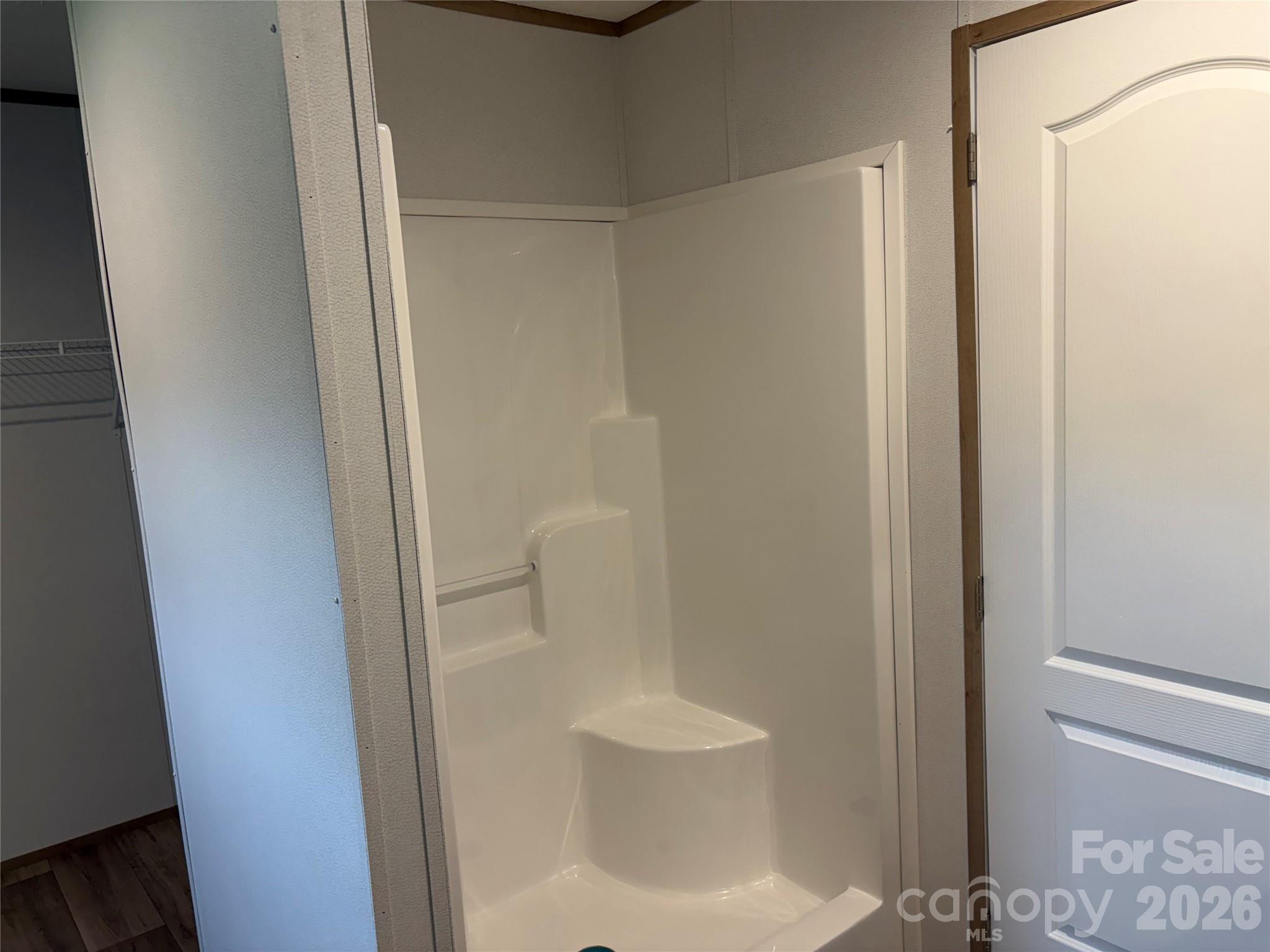 816 Hough Street — Mount Croghan