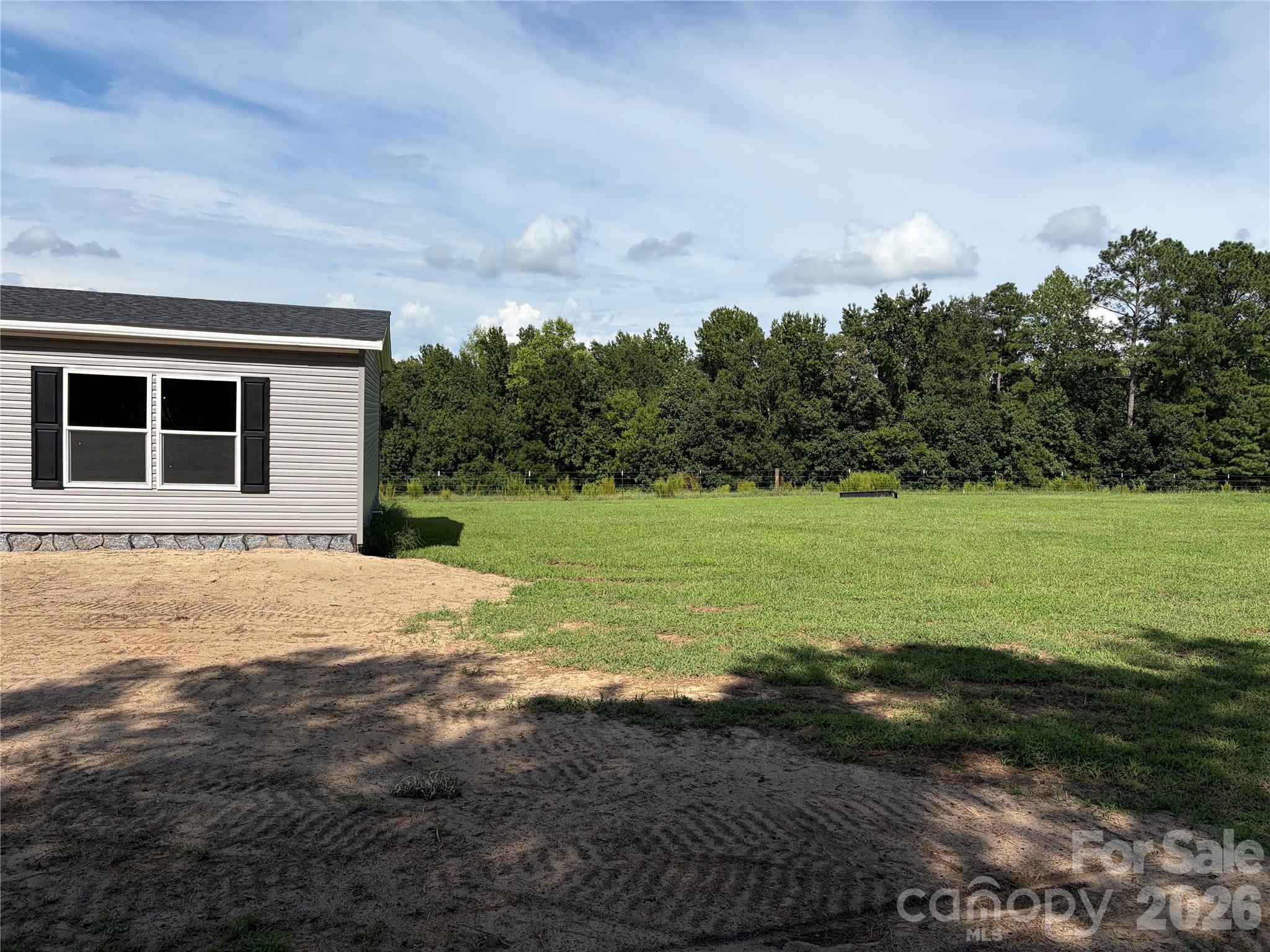 816 Hough Street — Mount Croghan