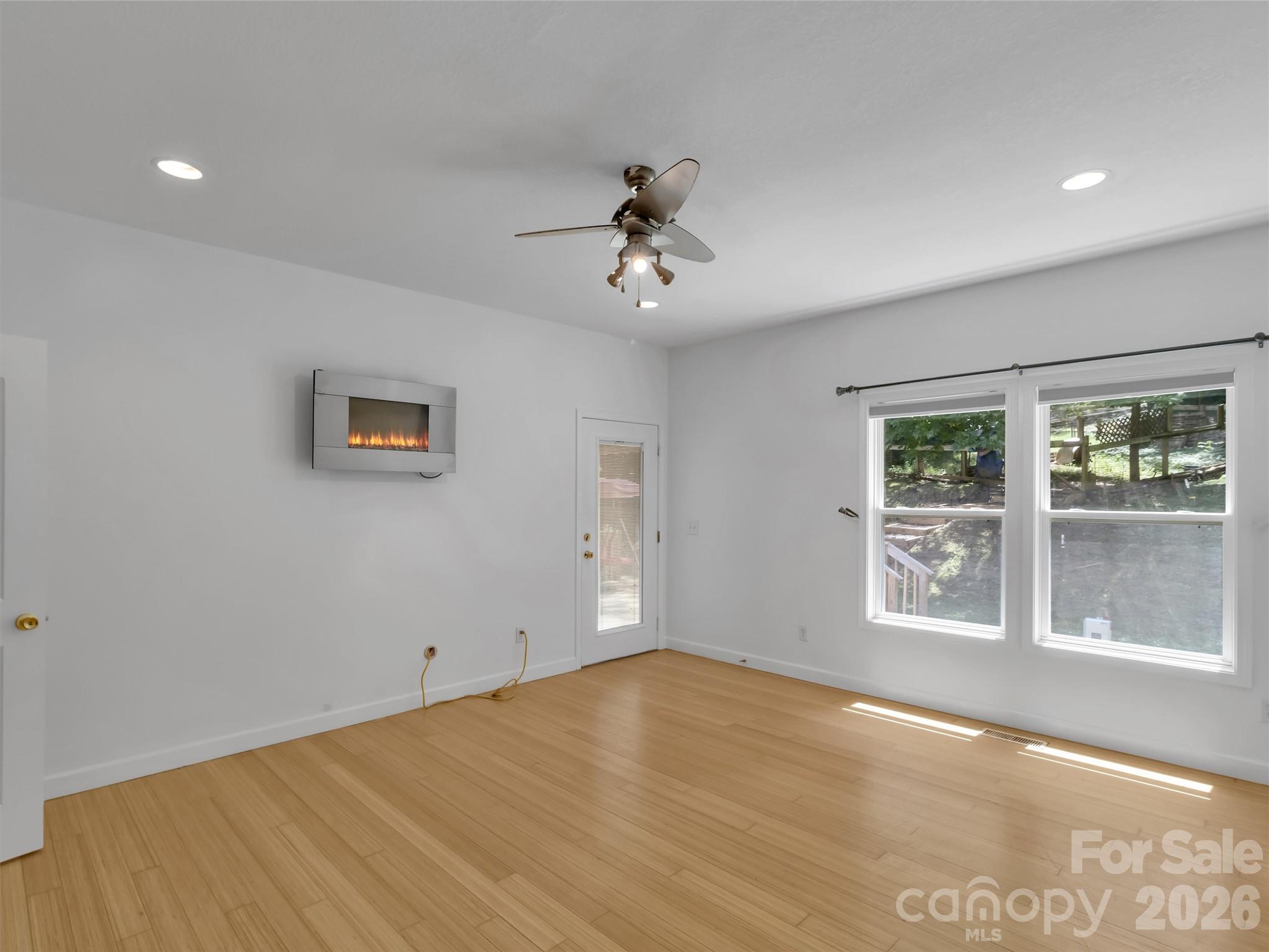 169 Roadrunner Drive — Balsam