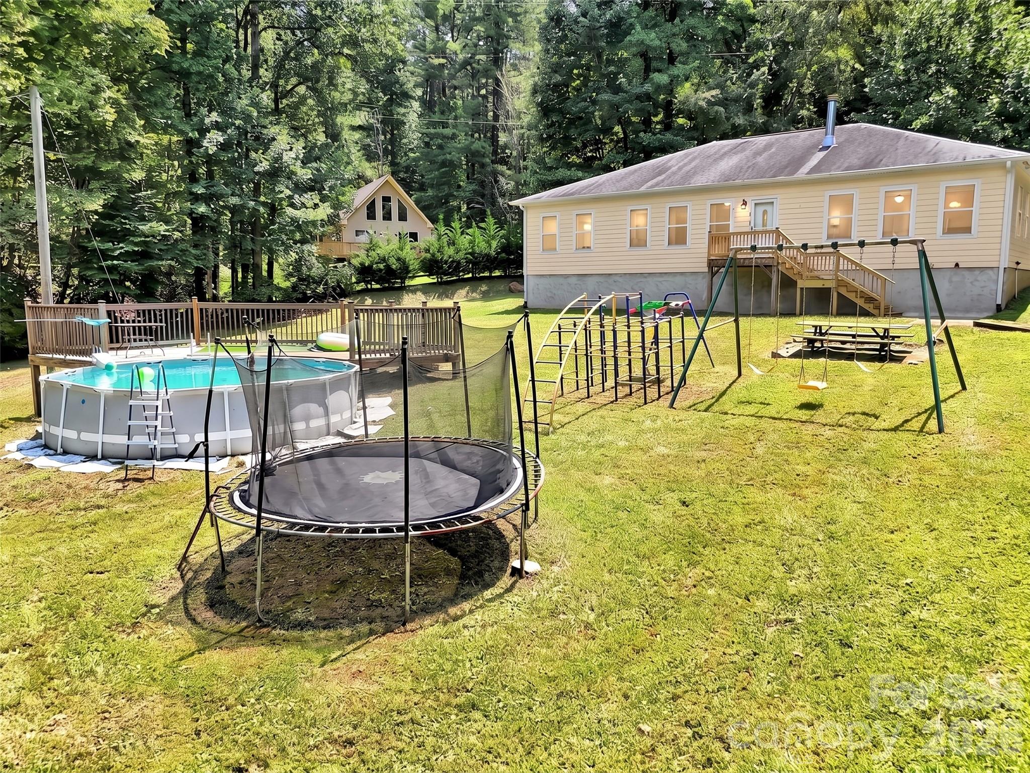 169 Roadrunner Drive — Balsam