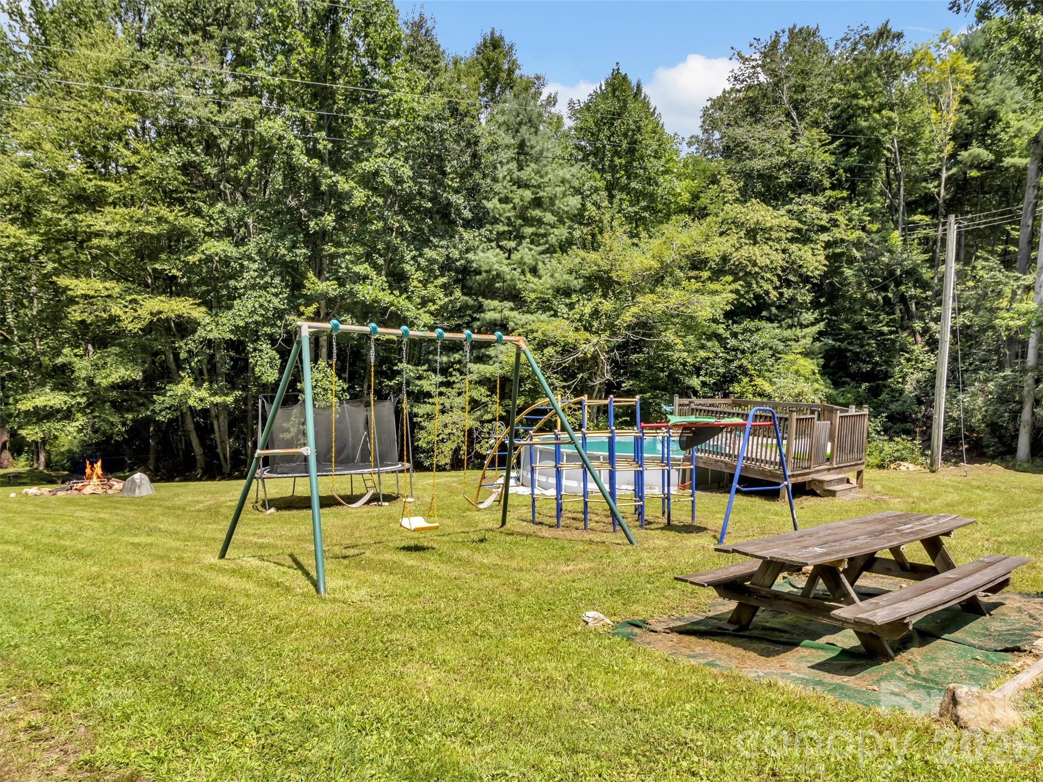 169 Roadrunner Drive — Balsam