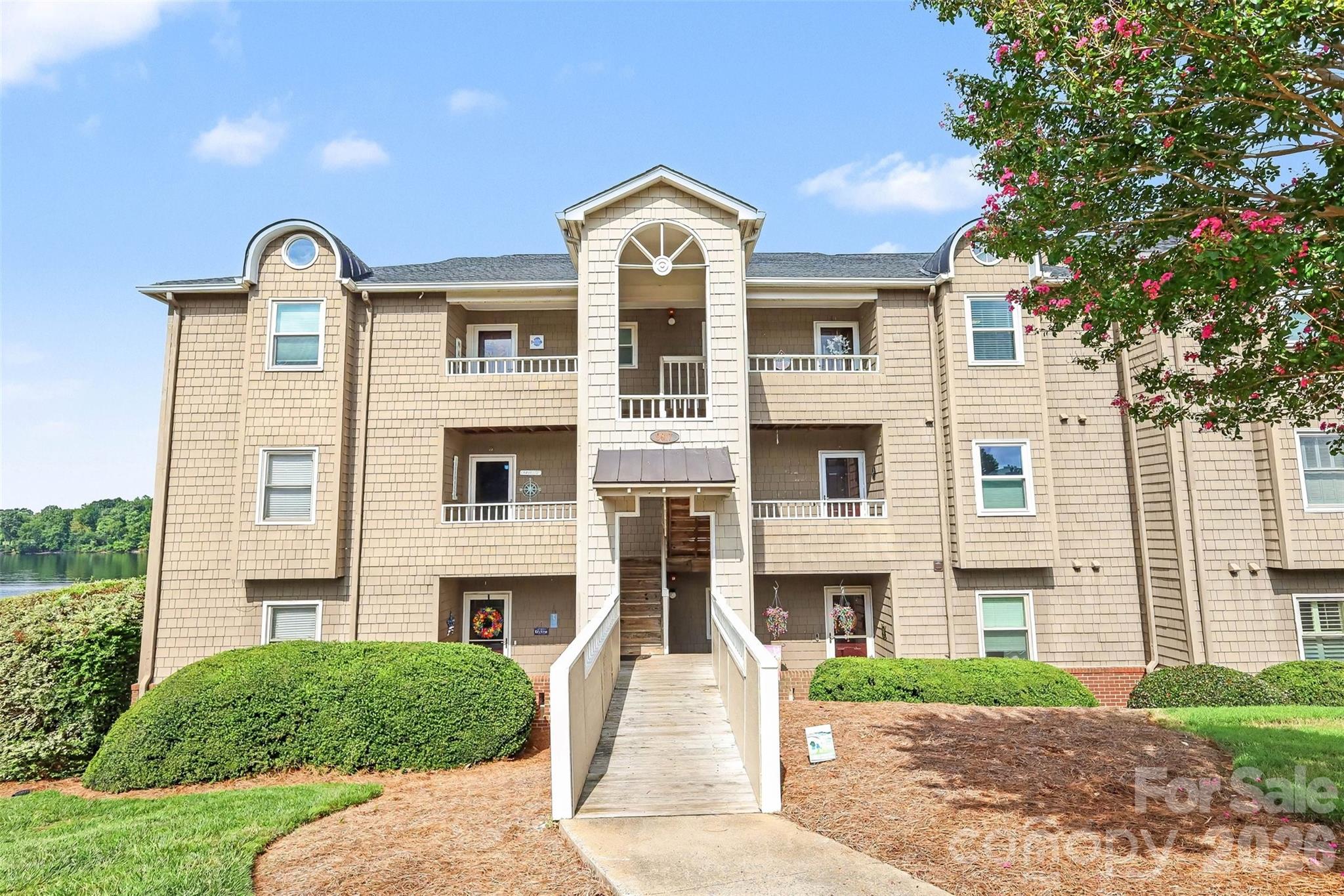 9817 Emerald Point Drive #Unit 10 — Charlotte