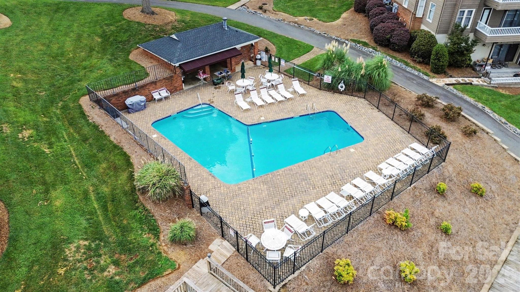 9817 Emerald Point Drive #Unit 10 — Charlotte