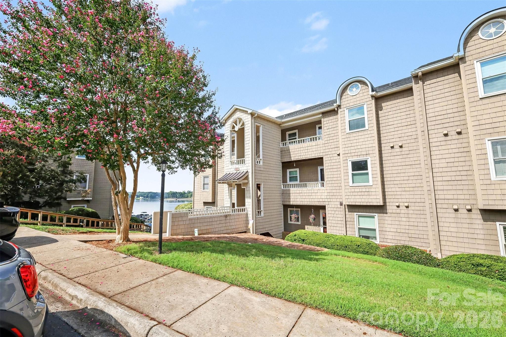 9817 Emerald Point Drive #Unit 10 — Charlotte