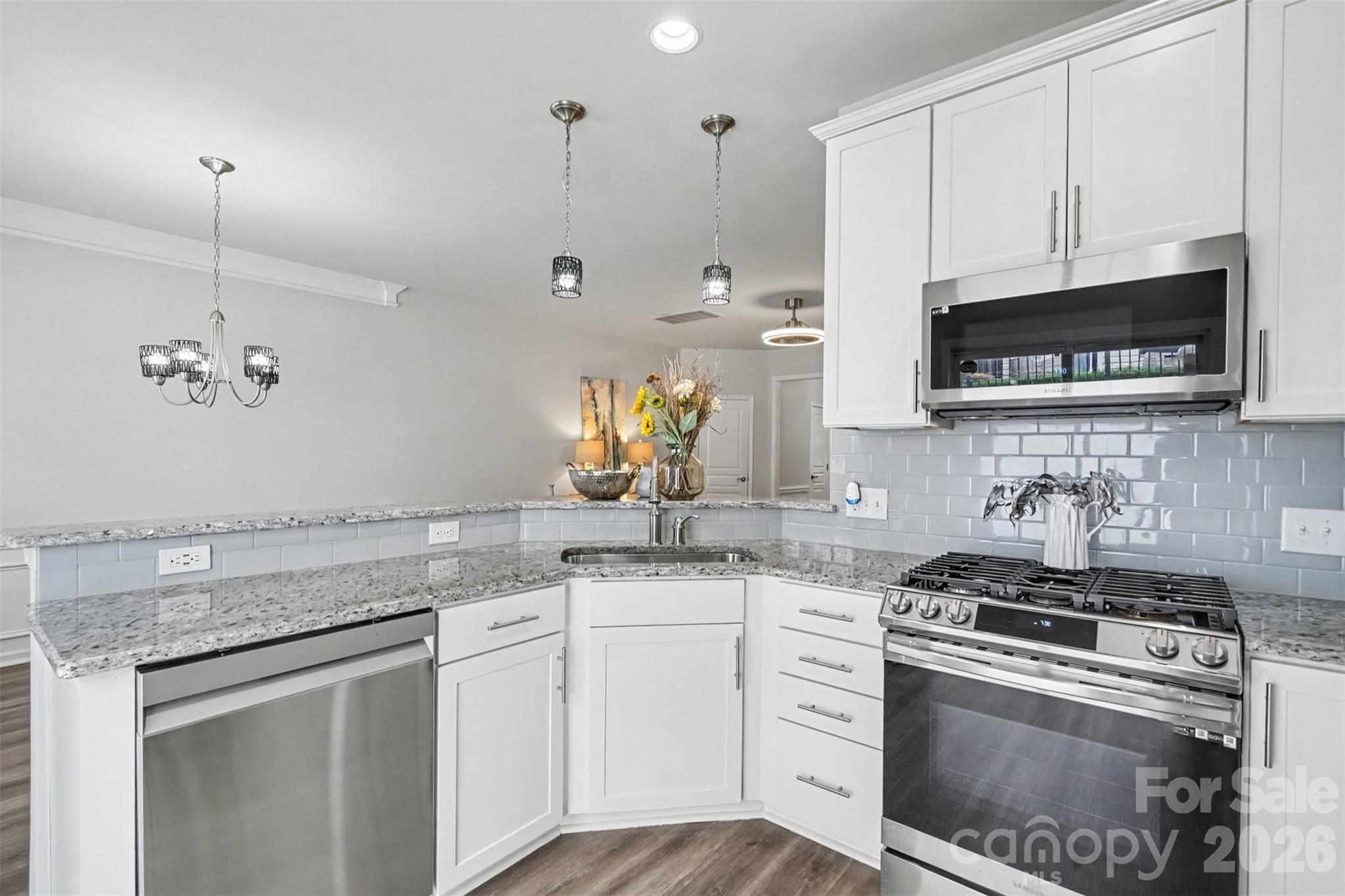 2447 Diplomat Lane — Charlotte