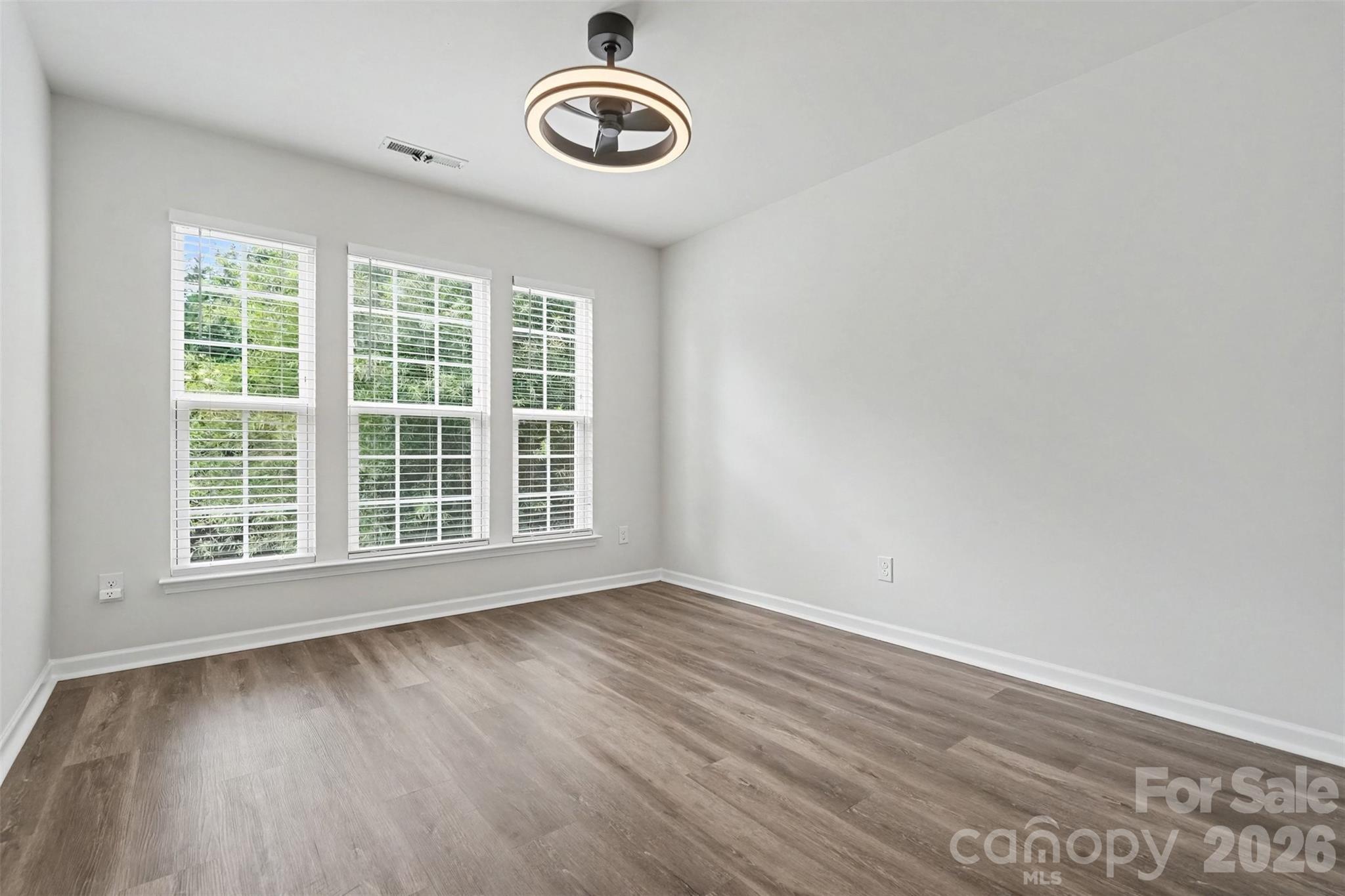 2447 Diplomat Lane — Charlotte