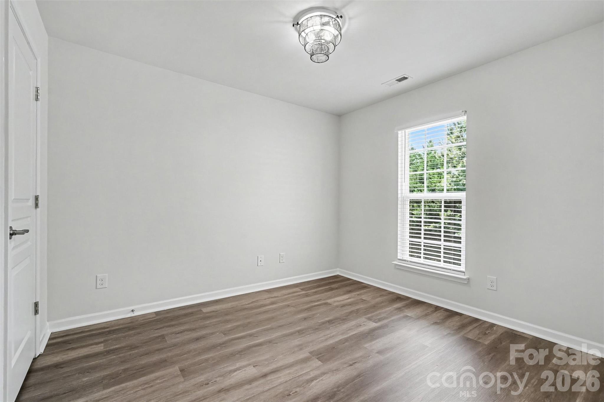 2447 Diplomat Lane — Charlotte