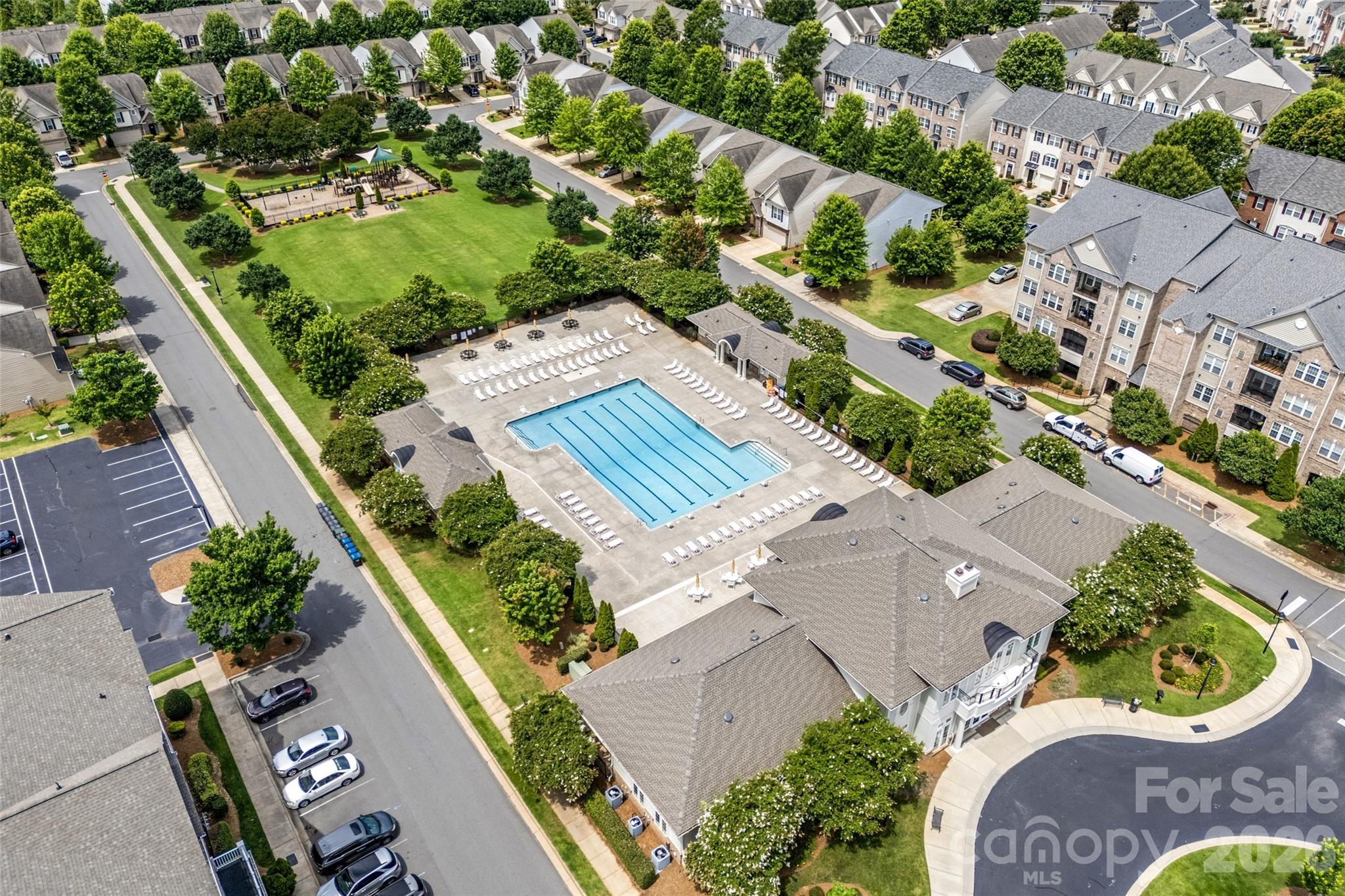 2447 Diplomat Lane — Charlotte