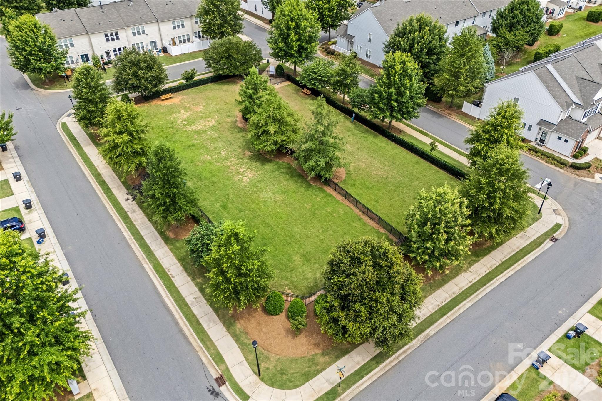 2447 Diplomat Lane — Charlotte