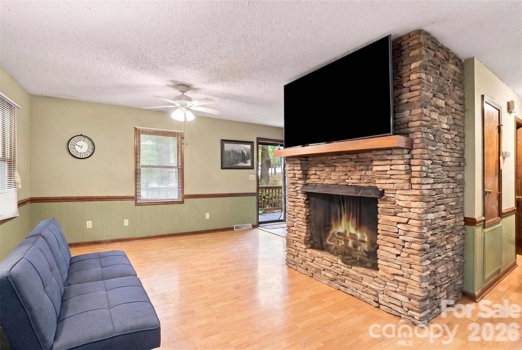714 Springwood Drive — Mount Gilead