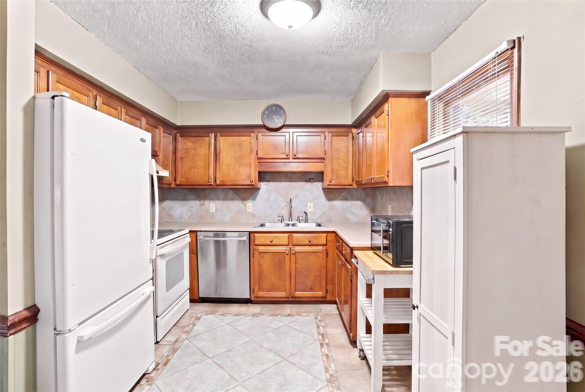 714 Springwood Drive — Mount Gilead