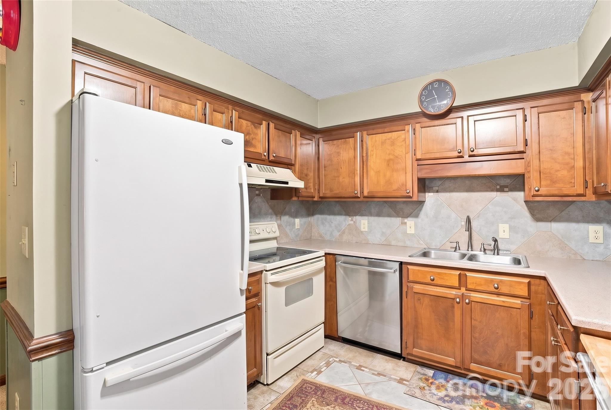 714 Springwood Drive — Mount Gilead