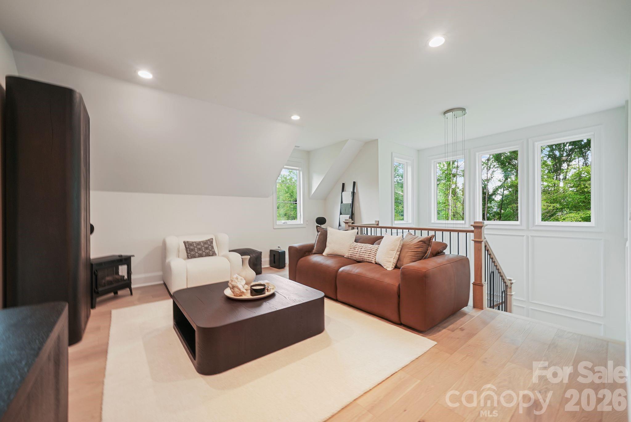 6528 Great Blue Path — Clover